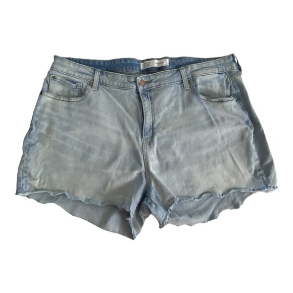 Levis Signature Womens Shorts Adult Plus Size 22 Light Wash Denim Cut off - Picture 3 of 9